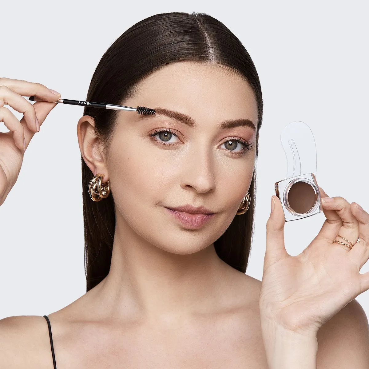 i.ENVY All-IN-ONE Brow Pomade Dark Brown (KBPM01)
